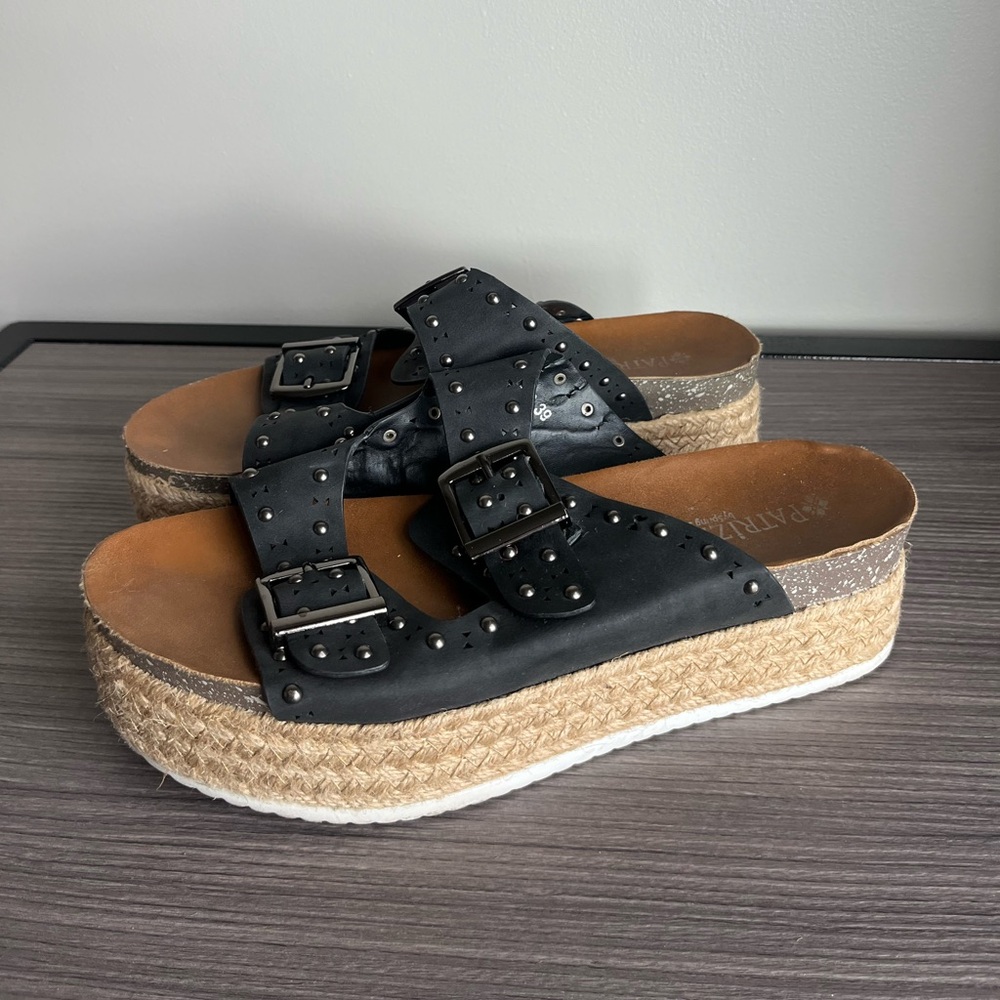 Platform sandals slides